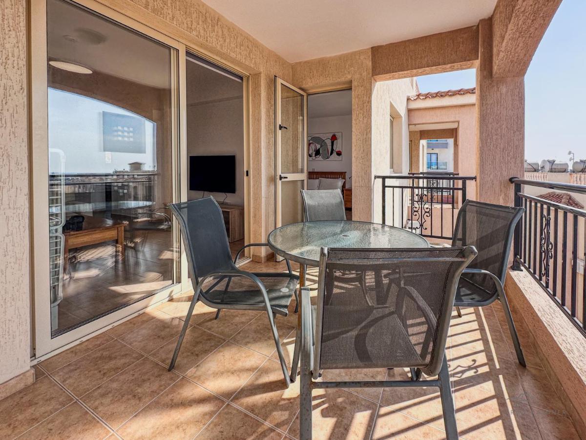 Royal Seacrest Crown-Jewel, 2B, Pools, Sea, Center Apartment Paphos Exterior photo
